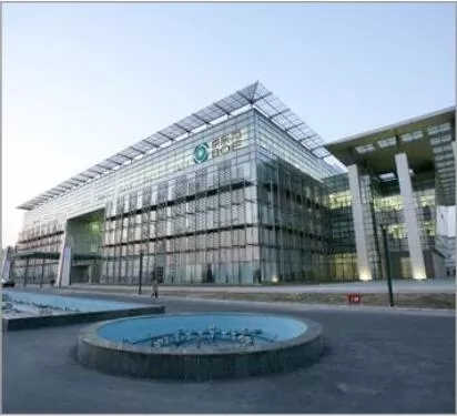 Beijing BOE operations center
Place： Beijing
Area：30000m²
Panel Type：OA PANEL